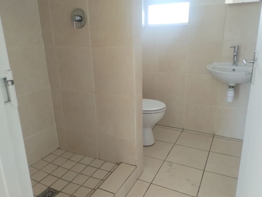To Let 2 Bedroom Property for Rent in Heather Park Western Cape